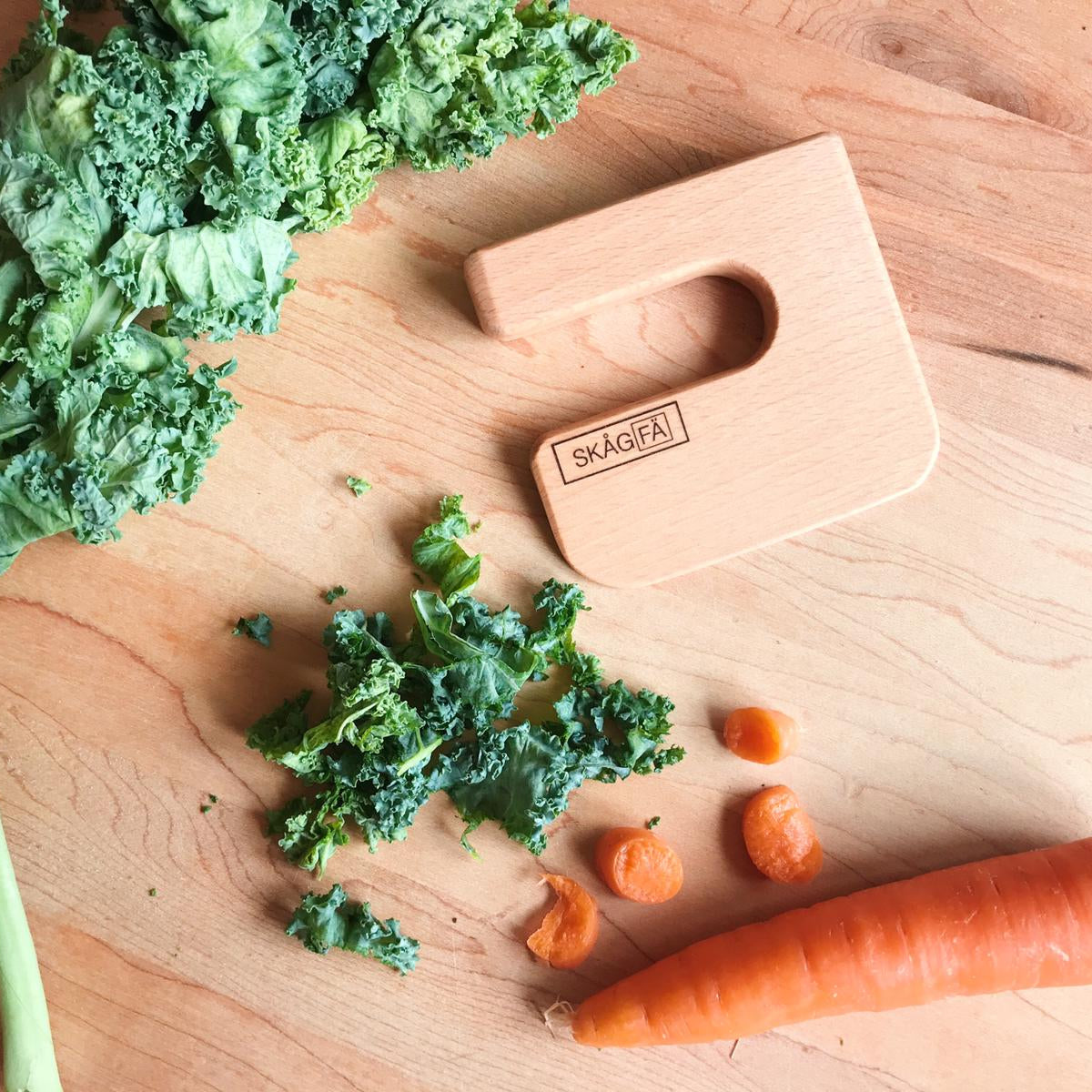 Explore our Safe and Fun Kids' Knife - Perfect for parents and Retailers Embracing the Latest Trends in Child Safety and Development