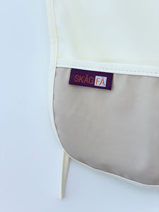 Waterproof babie Bib designed in Spain  scandinavian design mediterranean design  100% recycled polyester Eco friendly Nature