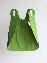 Cargar imagen en el visor de la galería, Vinklar Bib Apron West End